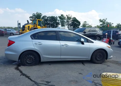 2012 Honda Civic Lx z USA, uszkodzony, nr VIN 2HGFB2F53CH590926